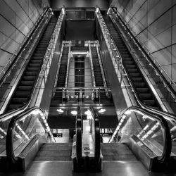 COMMERCIAL ESCALATOR2